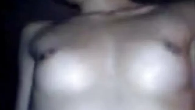 Bobbi Dylan, szörös punci fotok megkötözött és megkötözött szuka az alagsorban spriccel