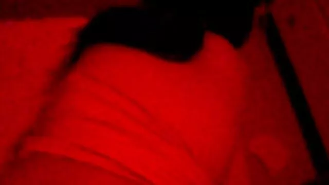 Ez szőrös pina képek a perverz szőke, hetyke mellekkel hatalmas kanyarnak találja, hogy autóba dugjon