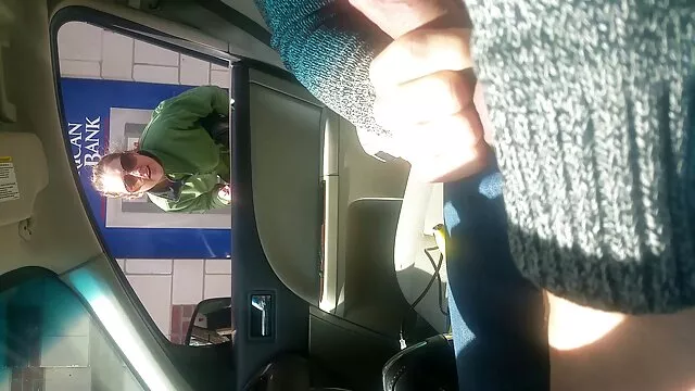 Ezek a perzselő csábítónők egy szőrös punci pornó szerencsés sráccal szexelnek