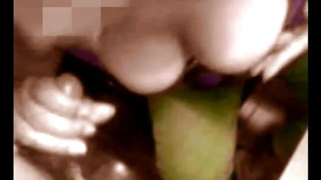BBW csaj nagy szoros pina szexi playboy tetoválással a mellén Mandy Majestic