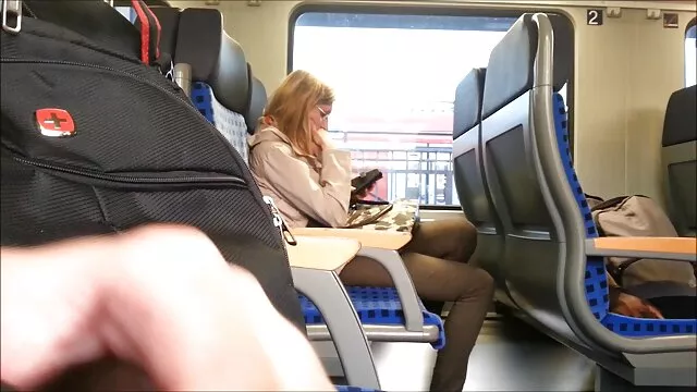 A kurva szőke Kacey Jordan a szöröspina valaha volt legjobb szopást adja, és szar lesz